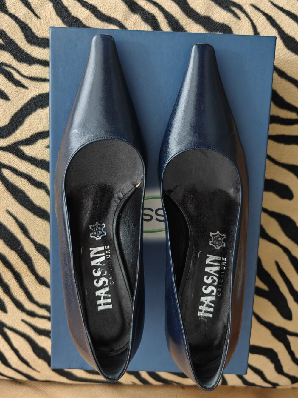 Hassan All Leather Shoes for Women - Size EU 35 Color Navy Blue